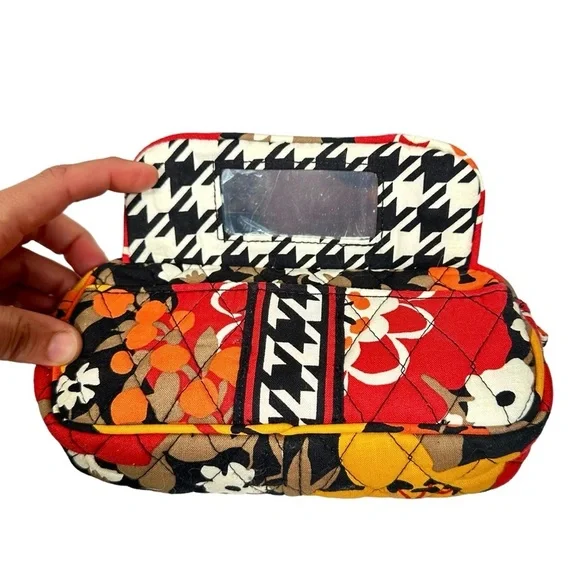 5/$30 VERA BRADLEY Travel Bundle Set - Picture 4 of 11